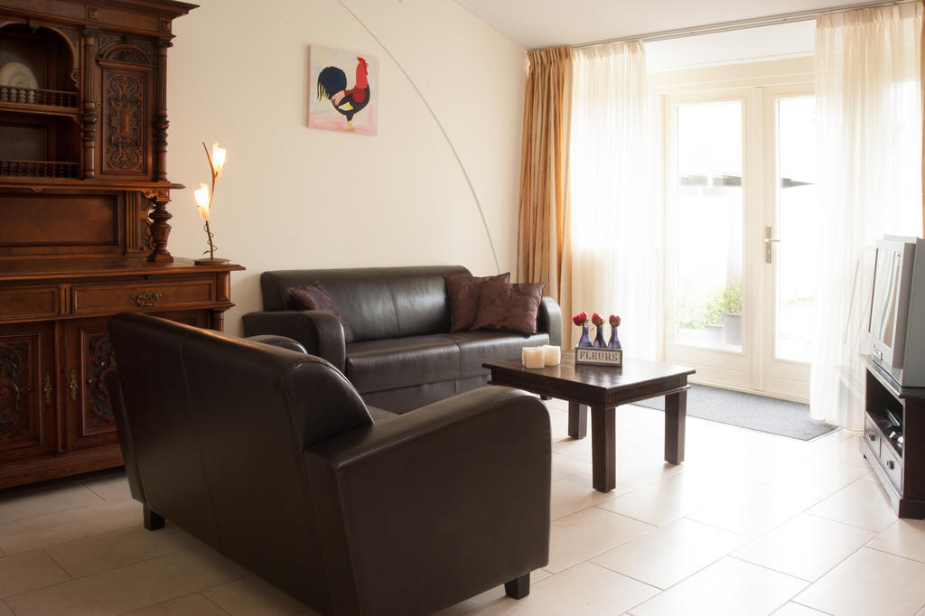 Apartement De Vosseburch Langeraar Zimmer foto